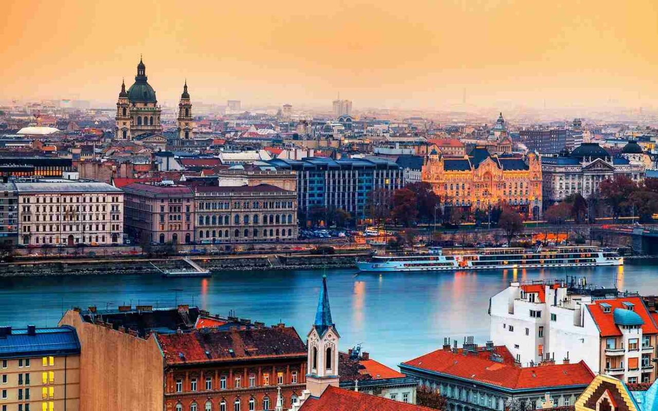 Thành phố Budapest ở Hungary